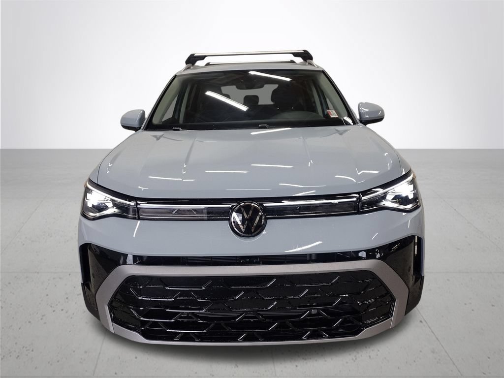 New 2026 Volkswagen Taos SEL AWD/4WD image 3