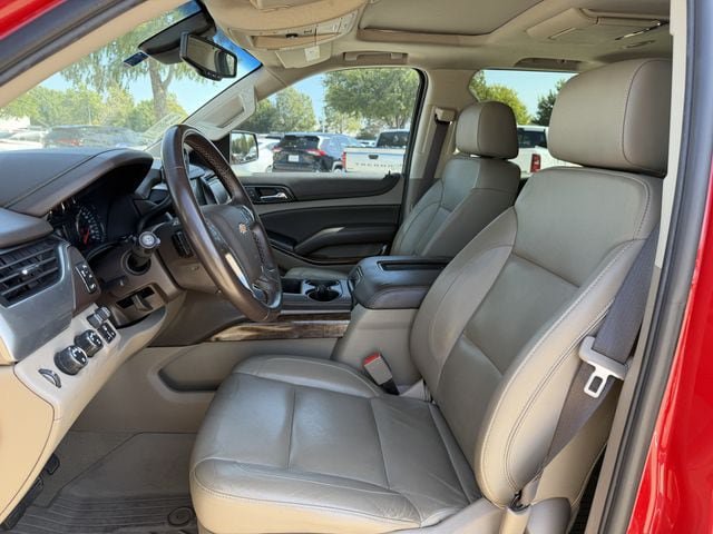 Used 2020 Chevrolet Suburban LT AWD/4WD image 24