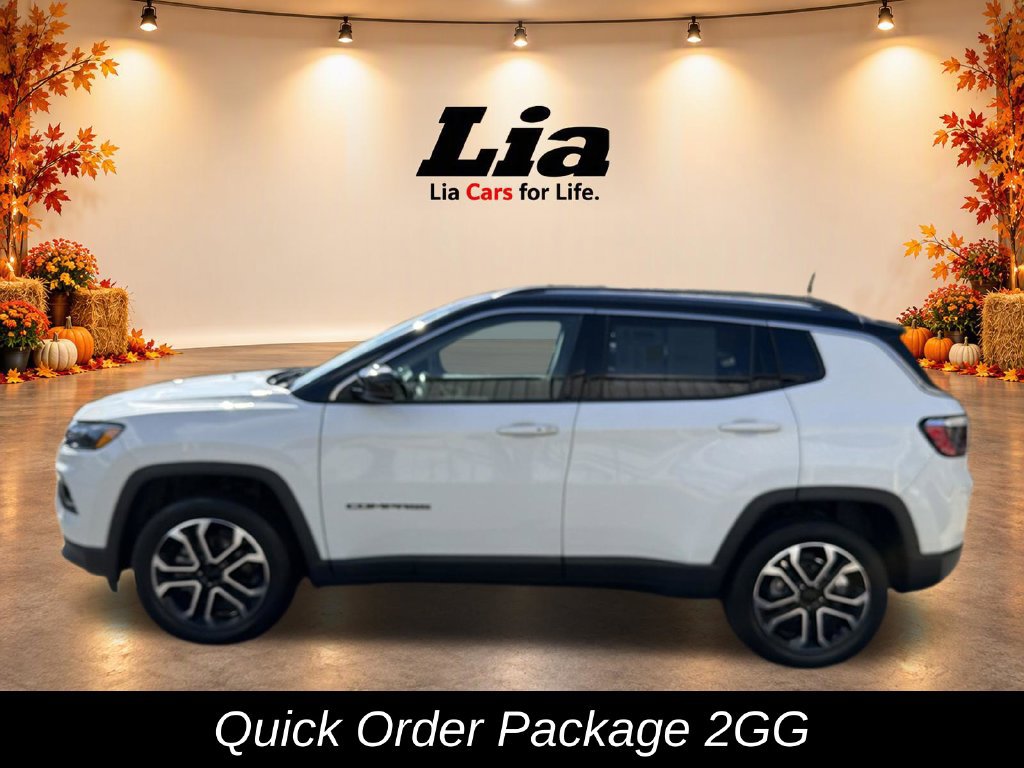 Certified 2022 Jeep Compass Limited AWD/4WD image 8