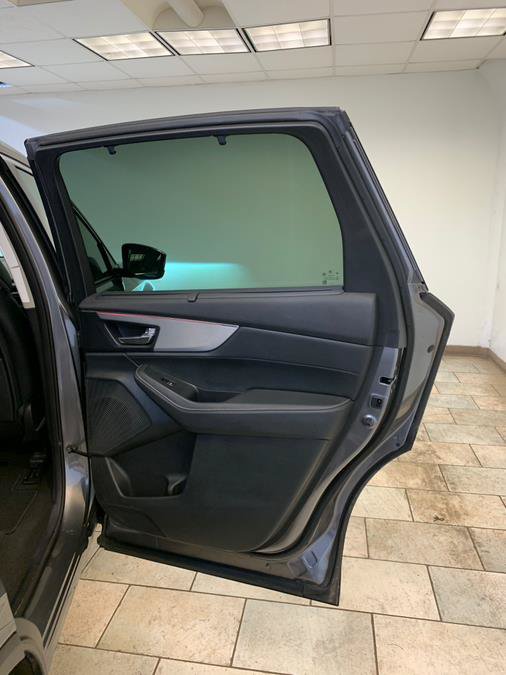 Used 2023 Acura MDX w/ Technology Package AWD/4WD image 47