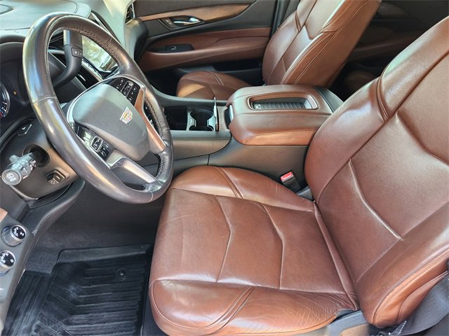 Used 2019 Cadillac Escalade ESV Premium Luxury image 13