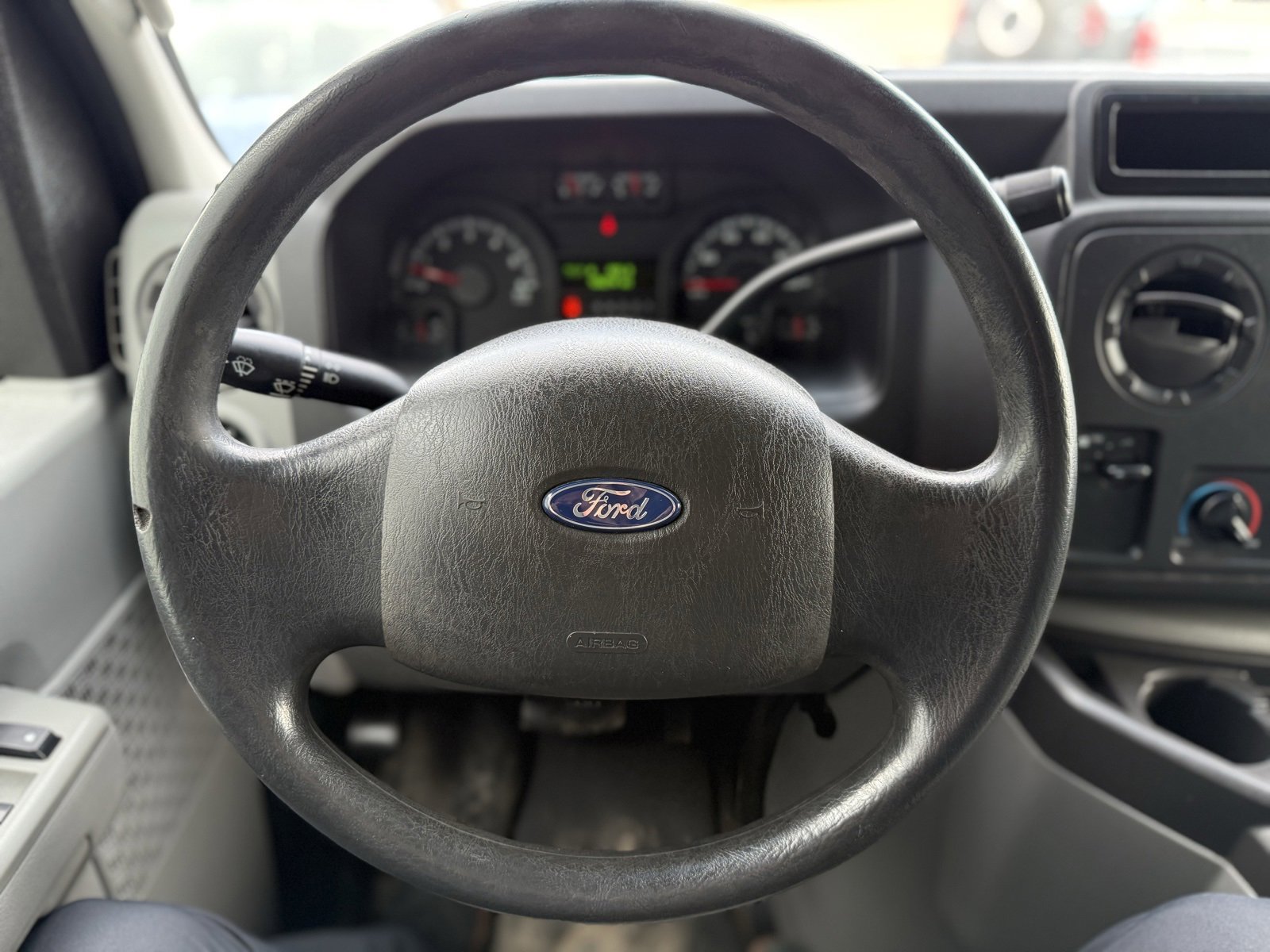 Used 2011 Ford E-250 and Econoline 250 w/ PWR Group image 12