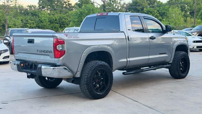 Used 2019 Toyota Tundra SR5 RWD image 4