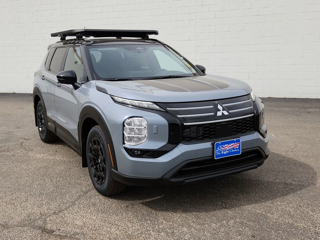 New 2026 Mitsubishi Outlander Trail Edition video 2