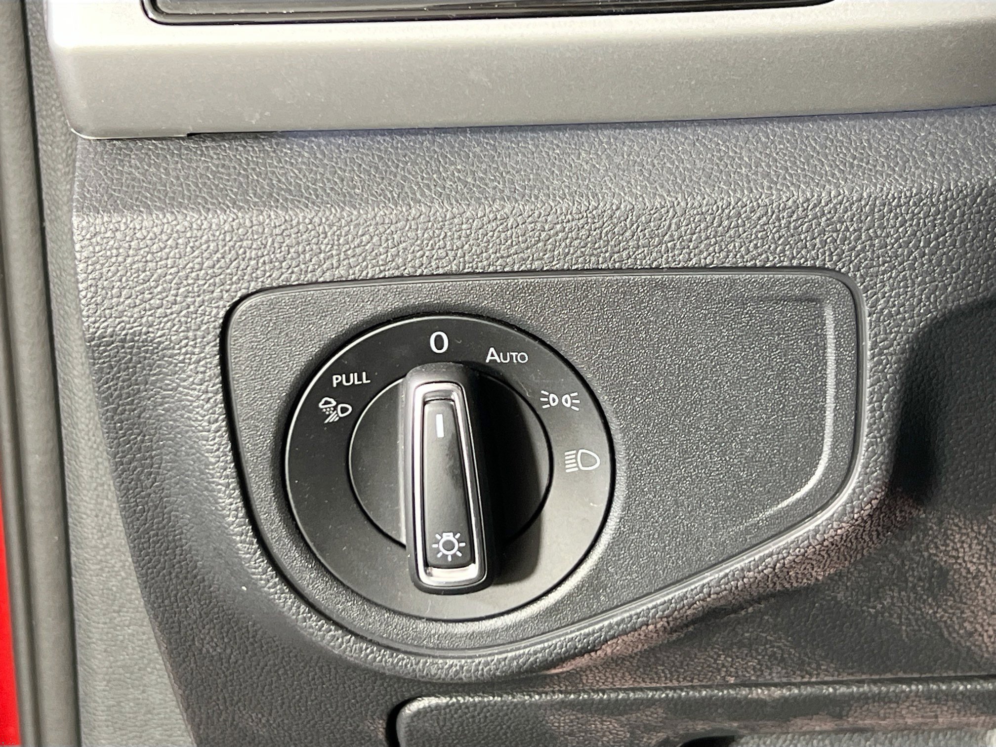 Used 2022 Volkswagen Atlas Cross Sport SEL R-Line image 10