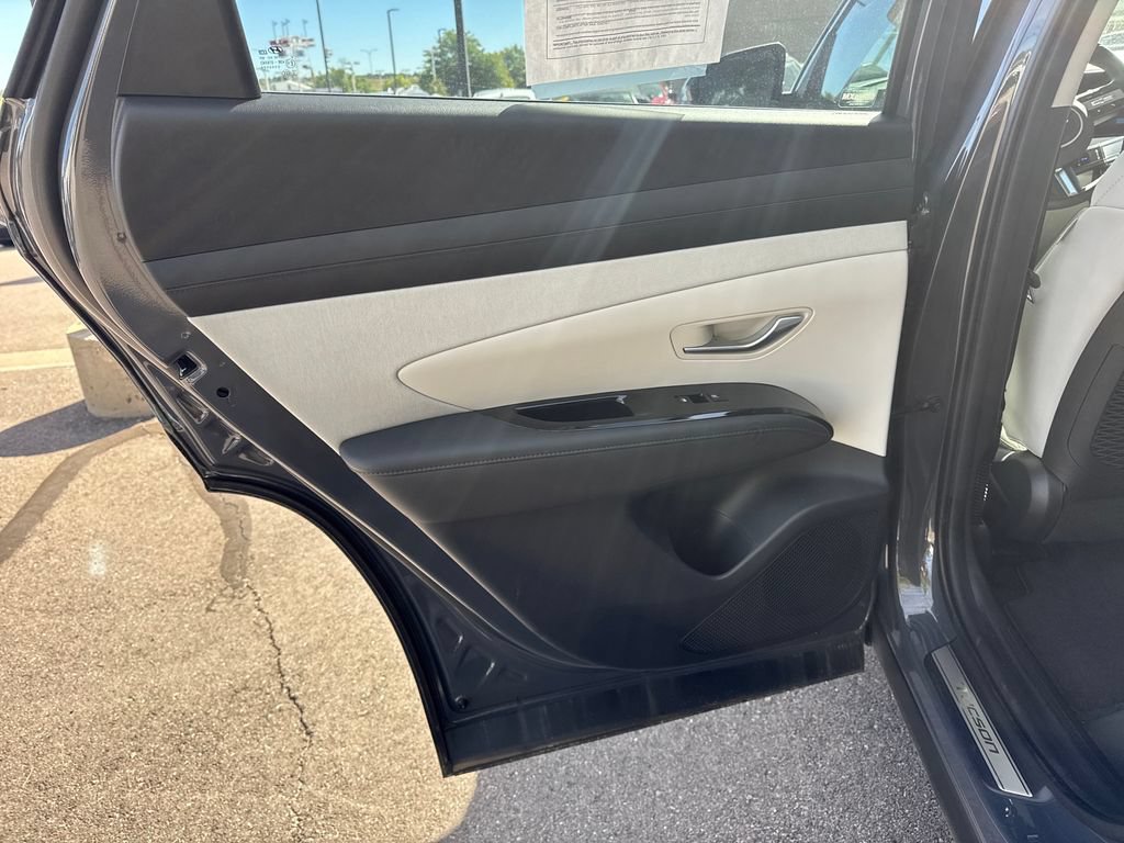 Certified 2026 Hyundai Tucson Limited AWD/4WD image 22