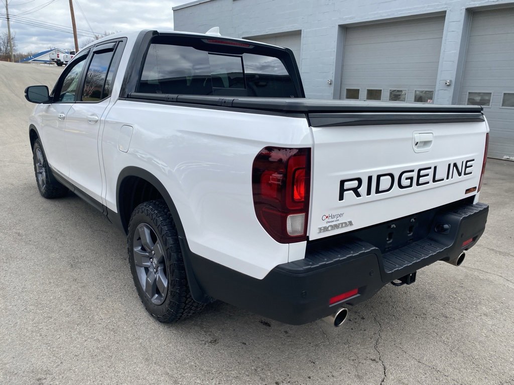 Used 2025 Honda Ridgeline TrailSport image 5