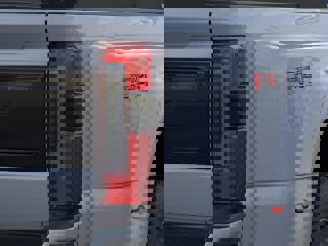 New 2026 Ford F450 Platinum w/ FX4 Off-Road Package image 21