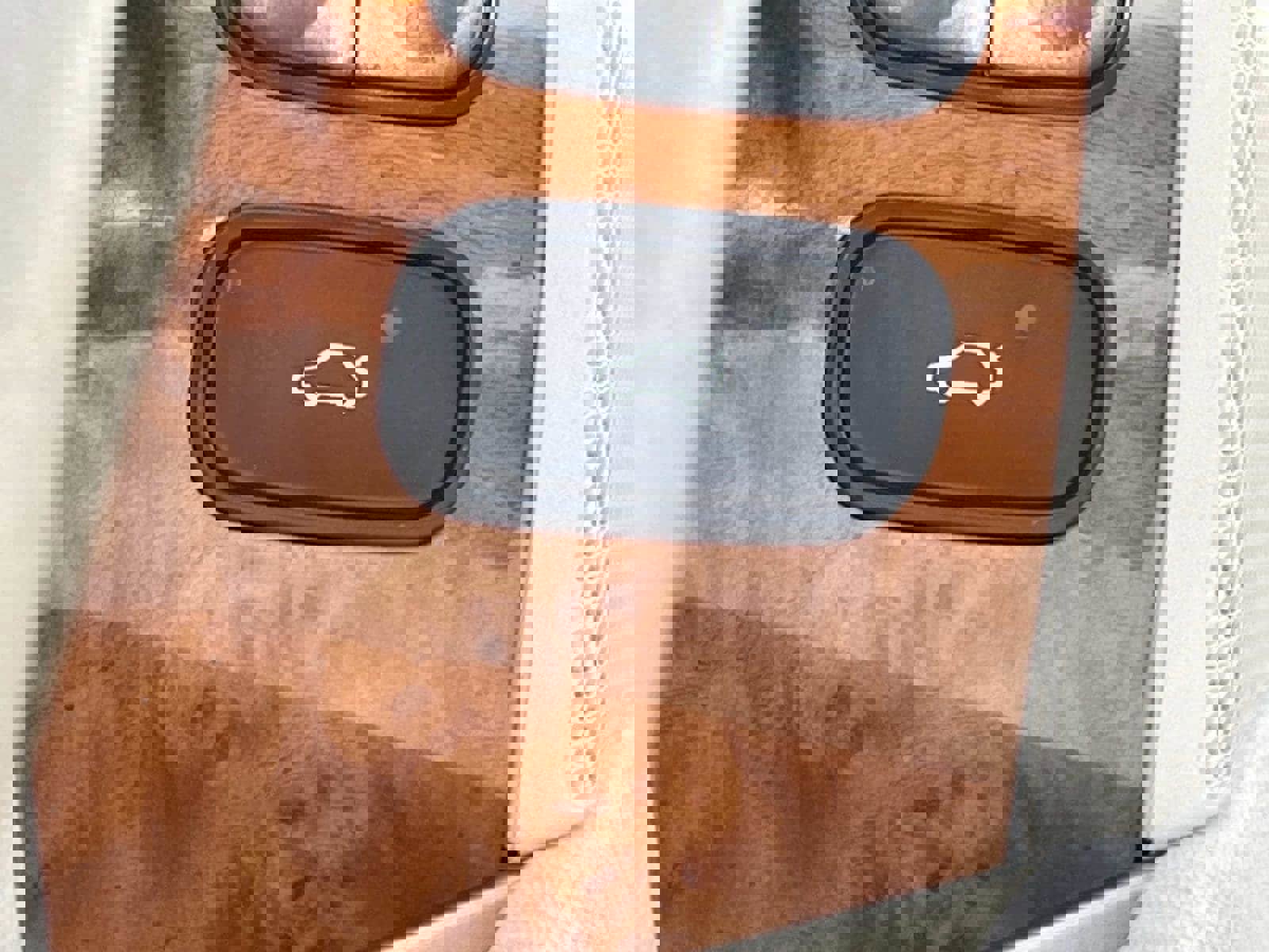 Used 2005 Mercedes-Benz CLK 320 Coupe image 13