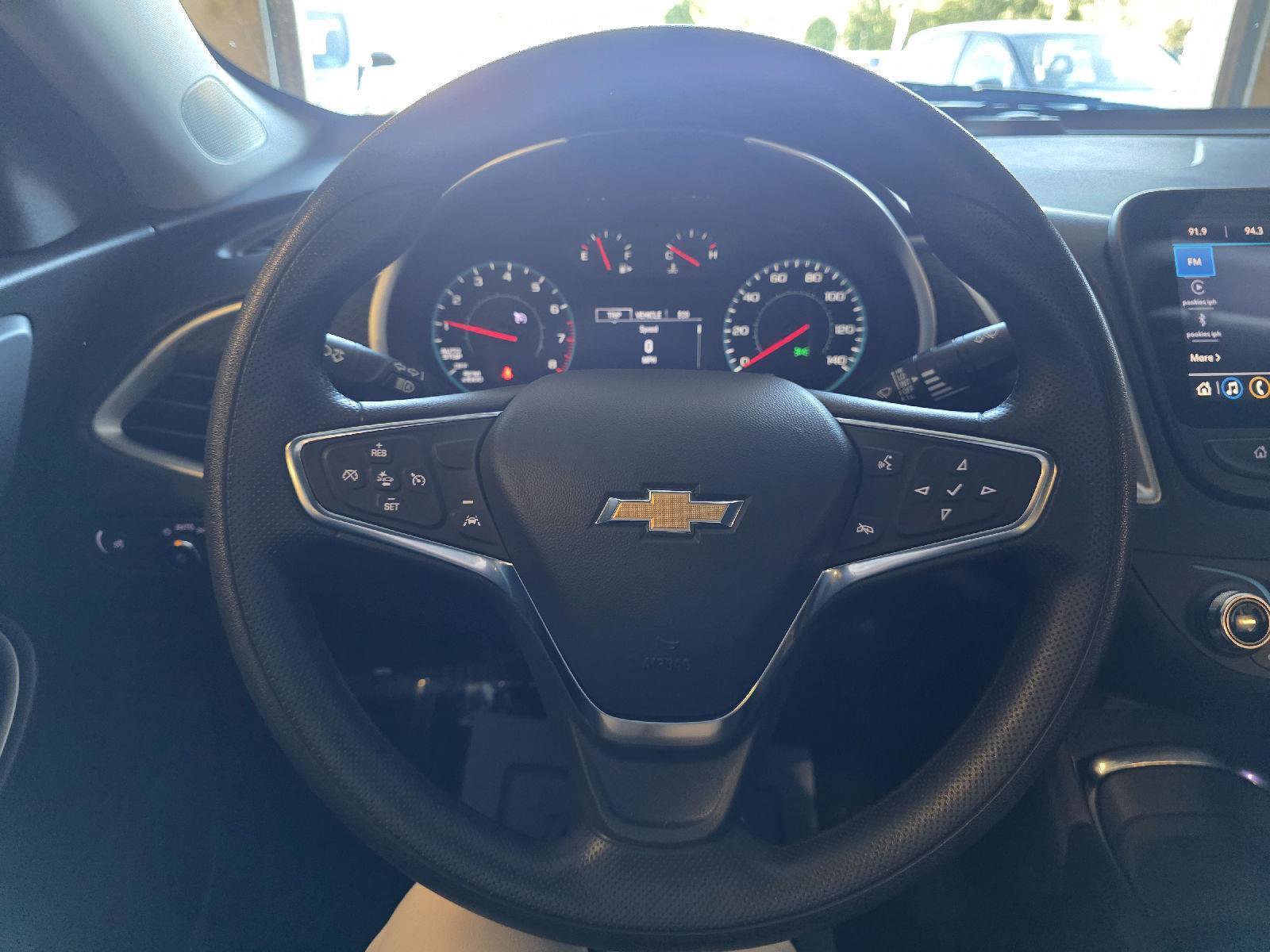 Used 2024 Chevrolet Malibu LT image 14