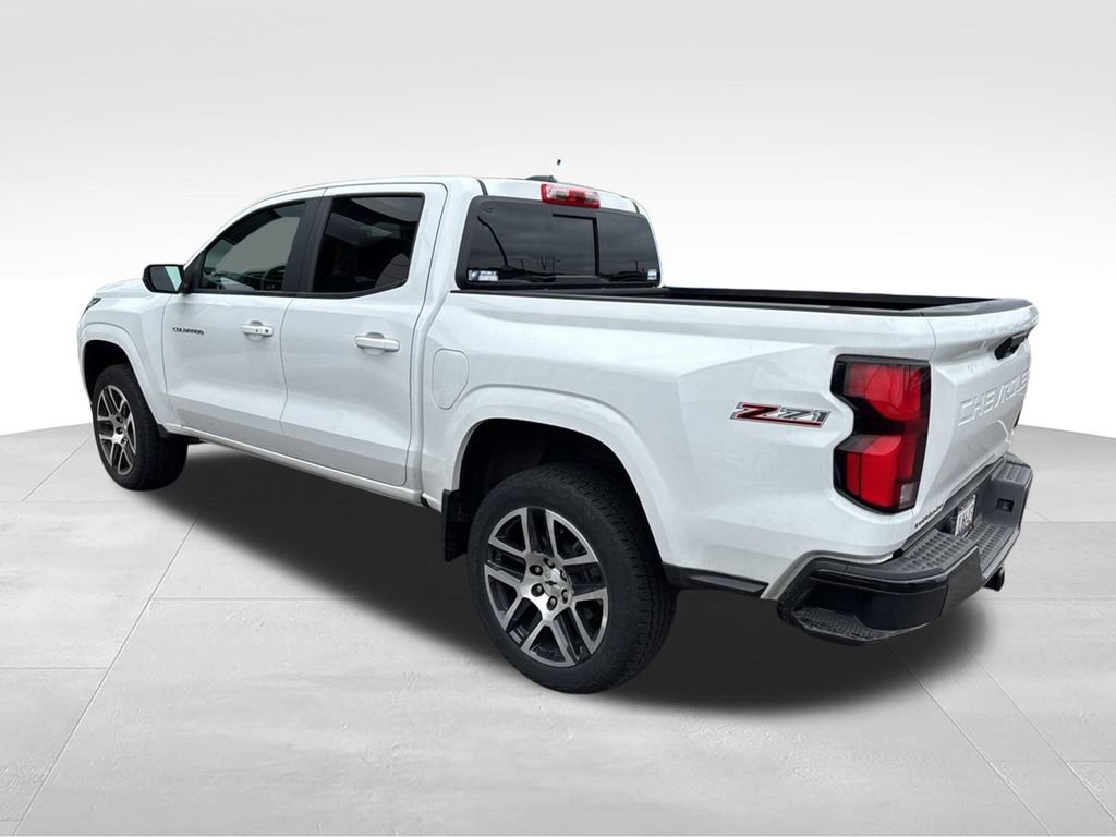 Certified 2023 Chevrolet Colorado Z71 w/ Z71 Convenience Package 2 AWD/4WD image 38