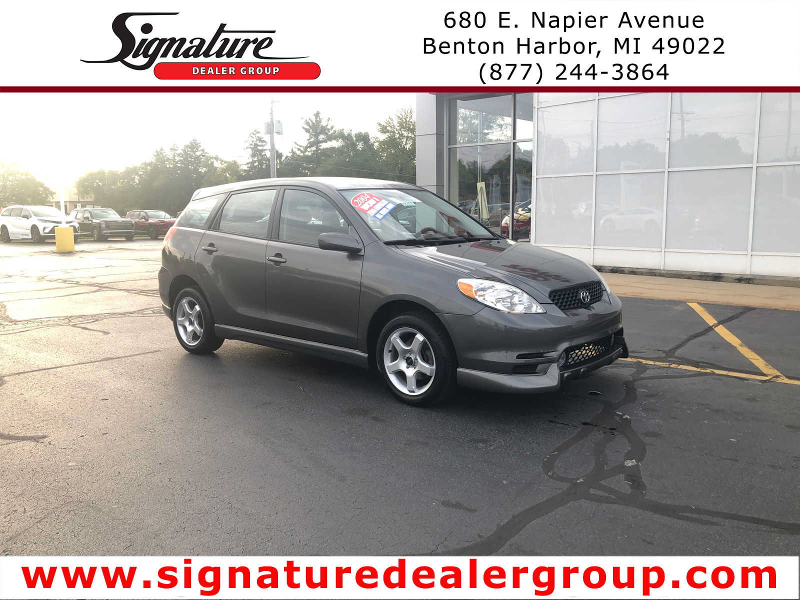 Used 2004 Toyota Matrix XR w/ Extra Value Pkg 1 AWD/4WD image 1