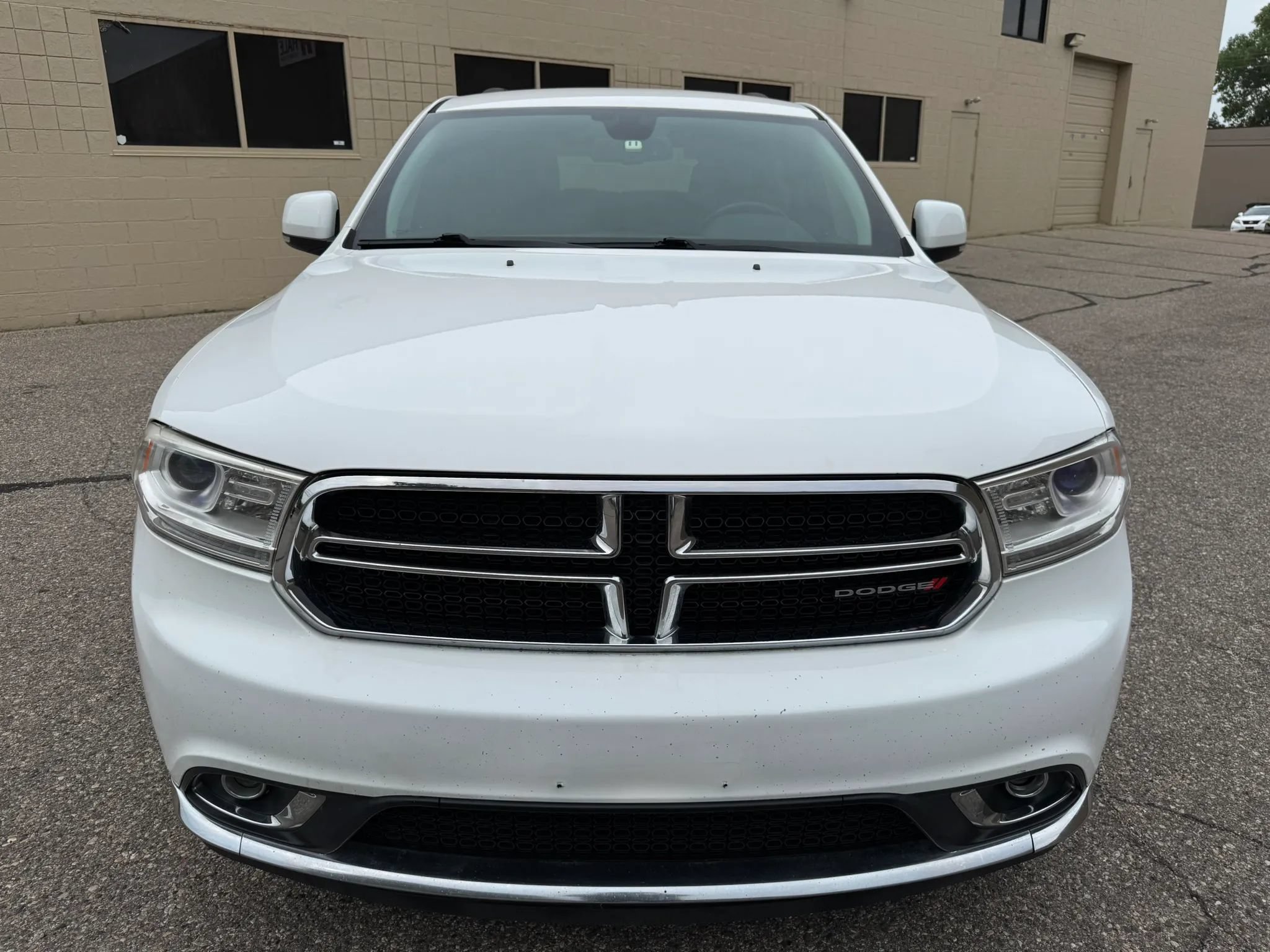 Used 2016 Dodge Durango Limited w/ Nav & Power Liftgate Group RWD image 2