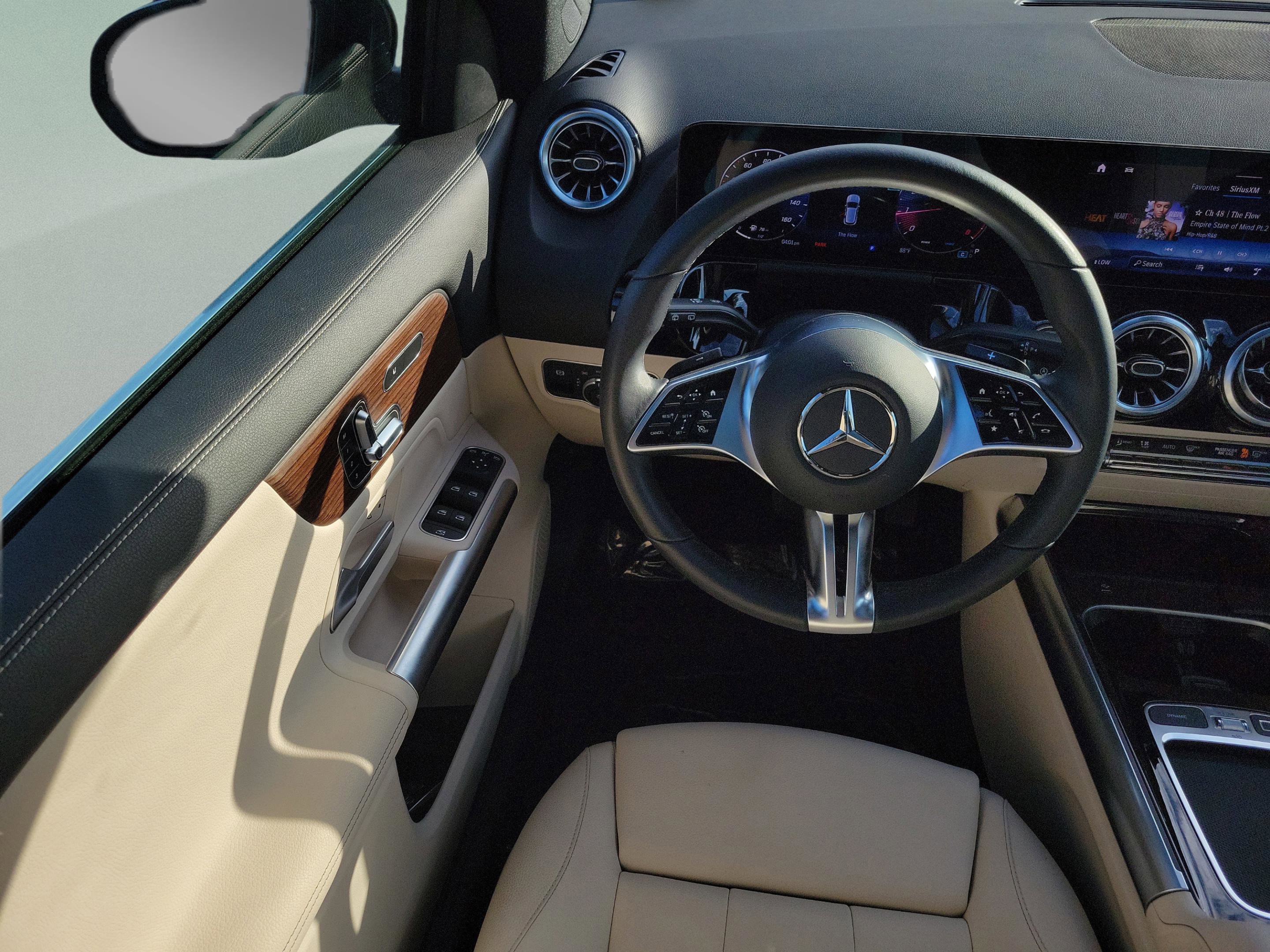 Certified 2025 Mercedes-Benz GLA 250 image 13