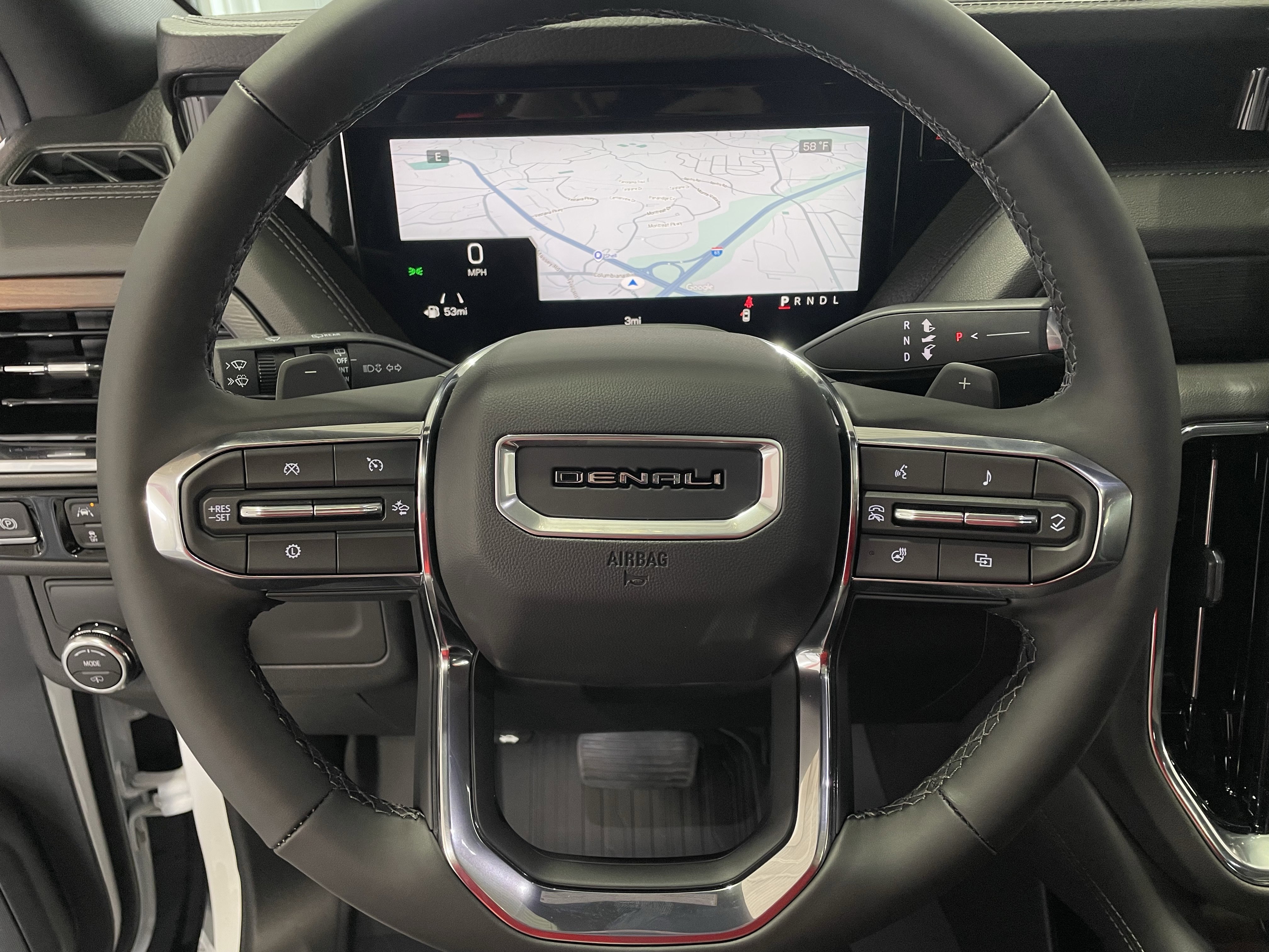 New 2026 GMC Yukon Denali w/ Sun & Power Step Package image 19