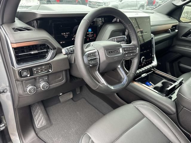 Used 2026 GMC Yukon XL Denali w/ Sun & Power Step Package RWD image 24