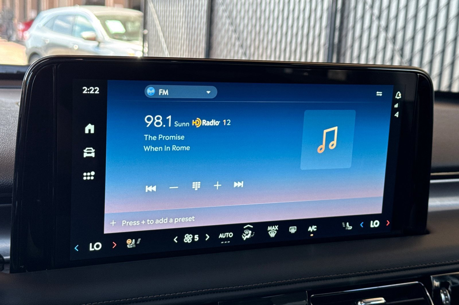 New 2025 Lincoln Aviator 2WD w/ Equipment Group 101A image 17