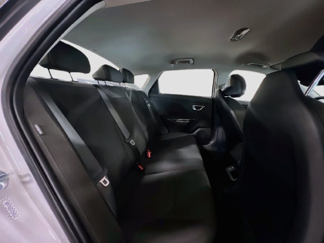 New 2026 Kia K4 FWD image 24