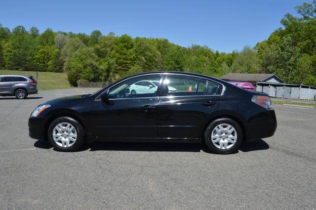 Used 2010 Nissan Altima 2.5 S FWD image 5