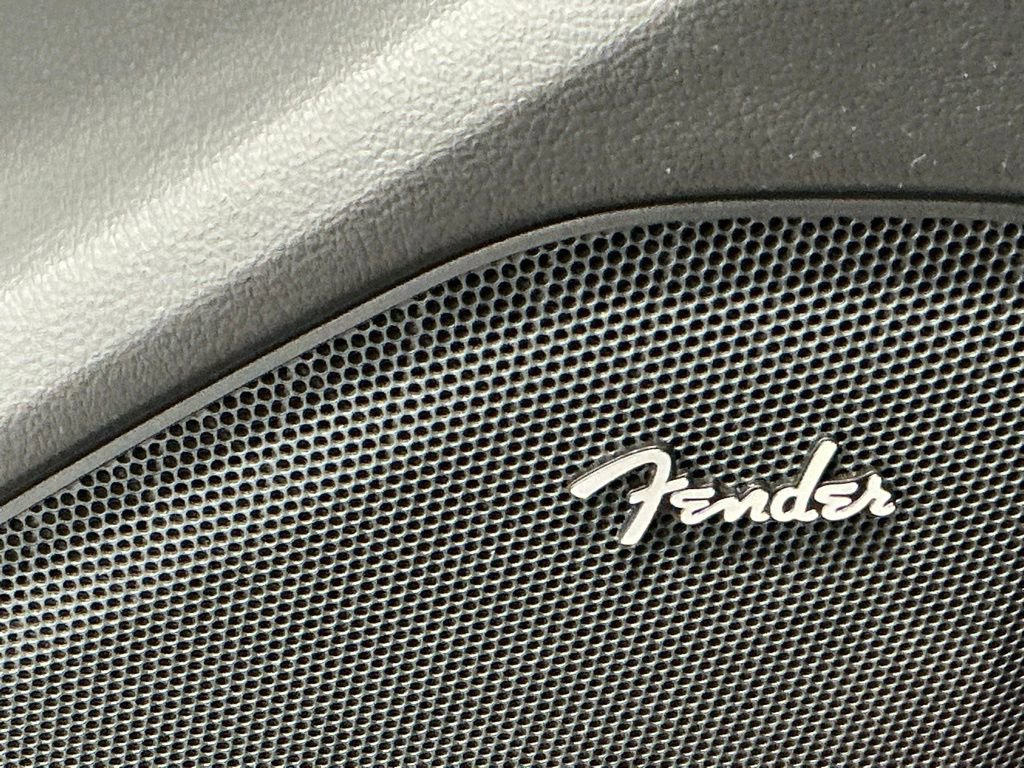 Used 2024 Nissan Frontier SL w/ Technology Package image 6