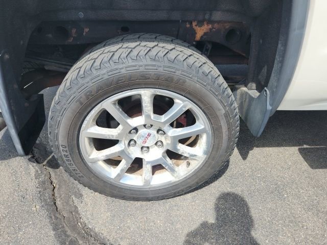 Used 2015 GMC Sierra 1500 Denali w/ Driver Alert Package image 11