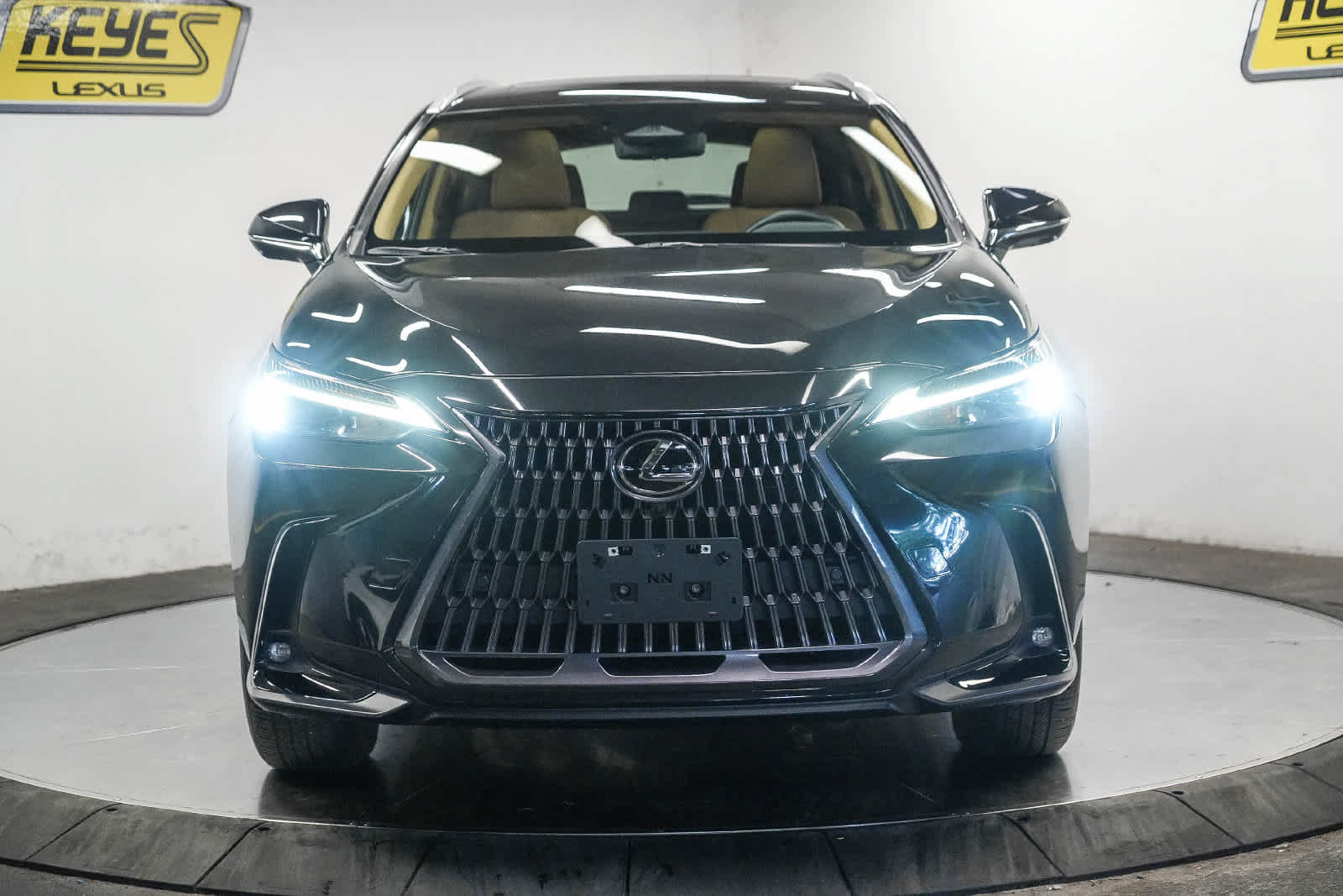 Used 2026 Lexus NX 350h AWD w/ Accessory Package (Z2) image 2