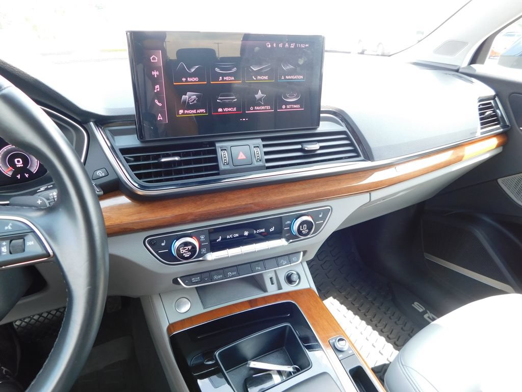 Used 2022 Audi Q5 2.0T Premium Plus AWD/4WD image 37