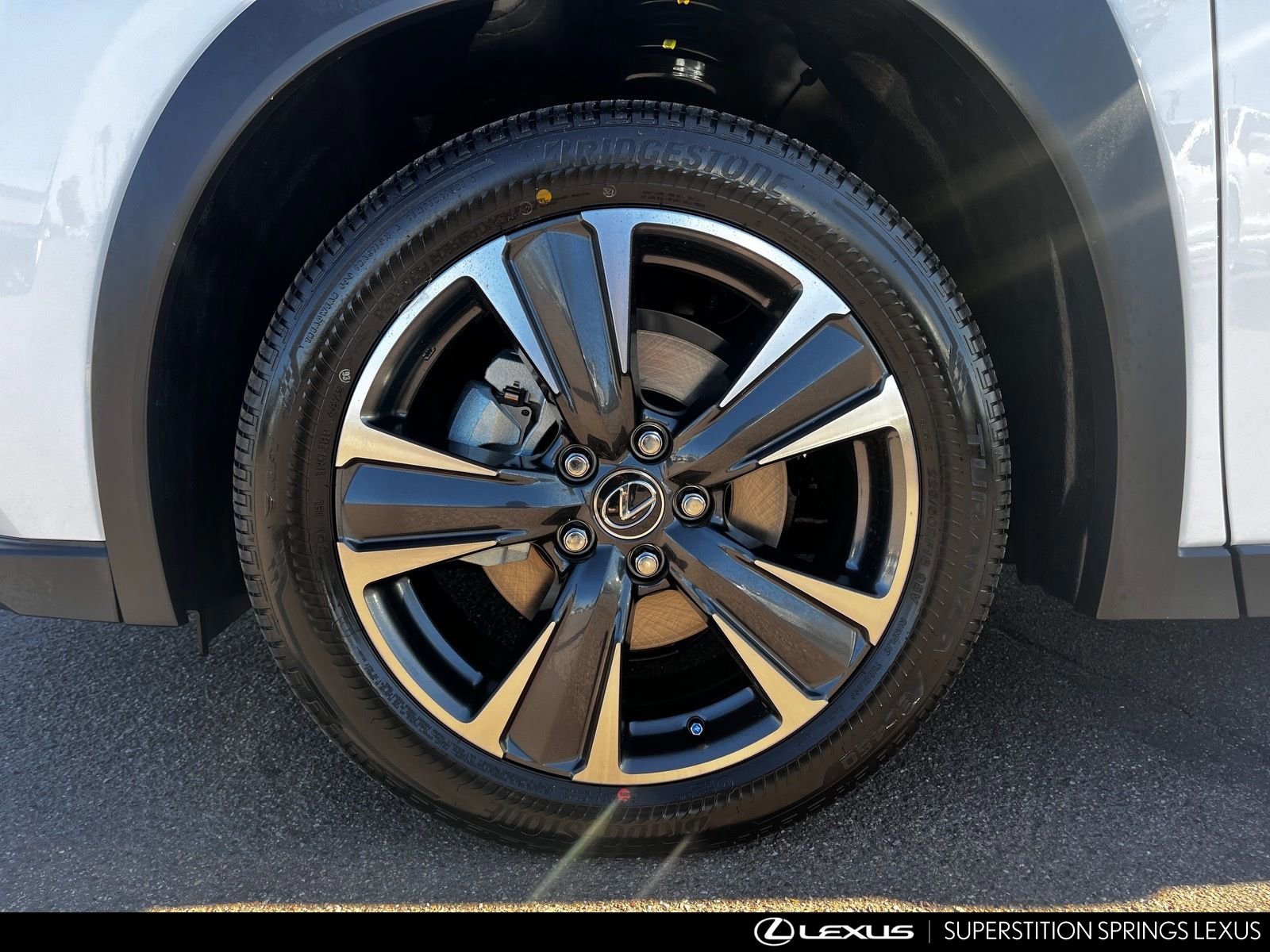 New 2026 Lexus UX 300h FWD image 10