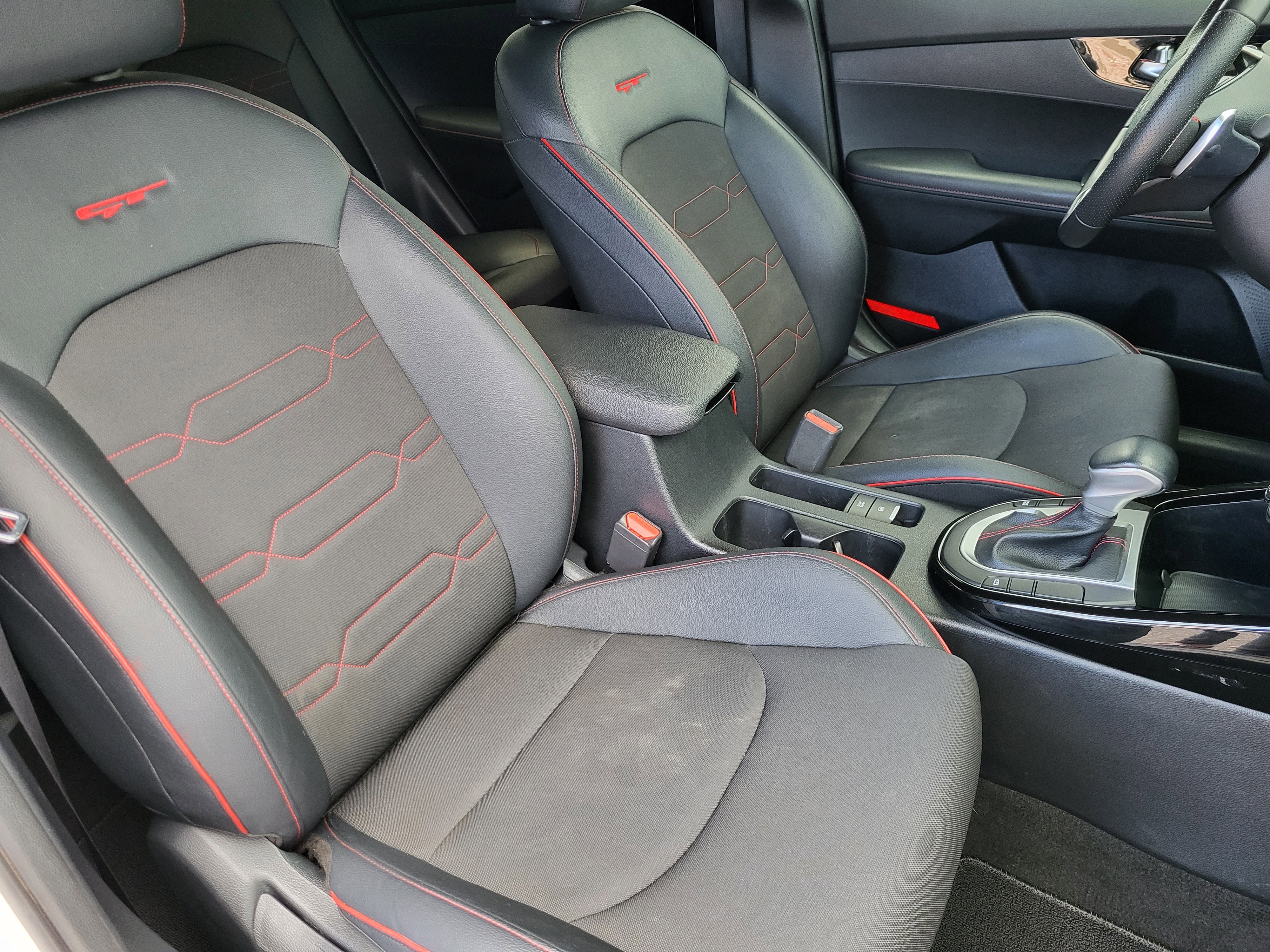 Used 2024 Kia Forte GT image 15