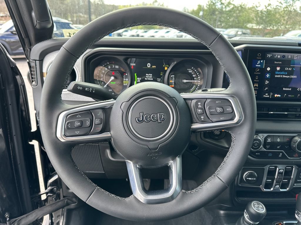 Certified 2025 Jeep Wrangler Unlimited Sahara AWD/4WD image 12