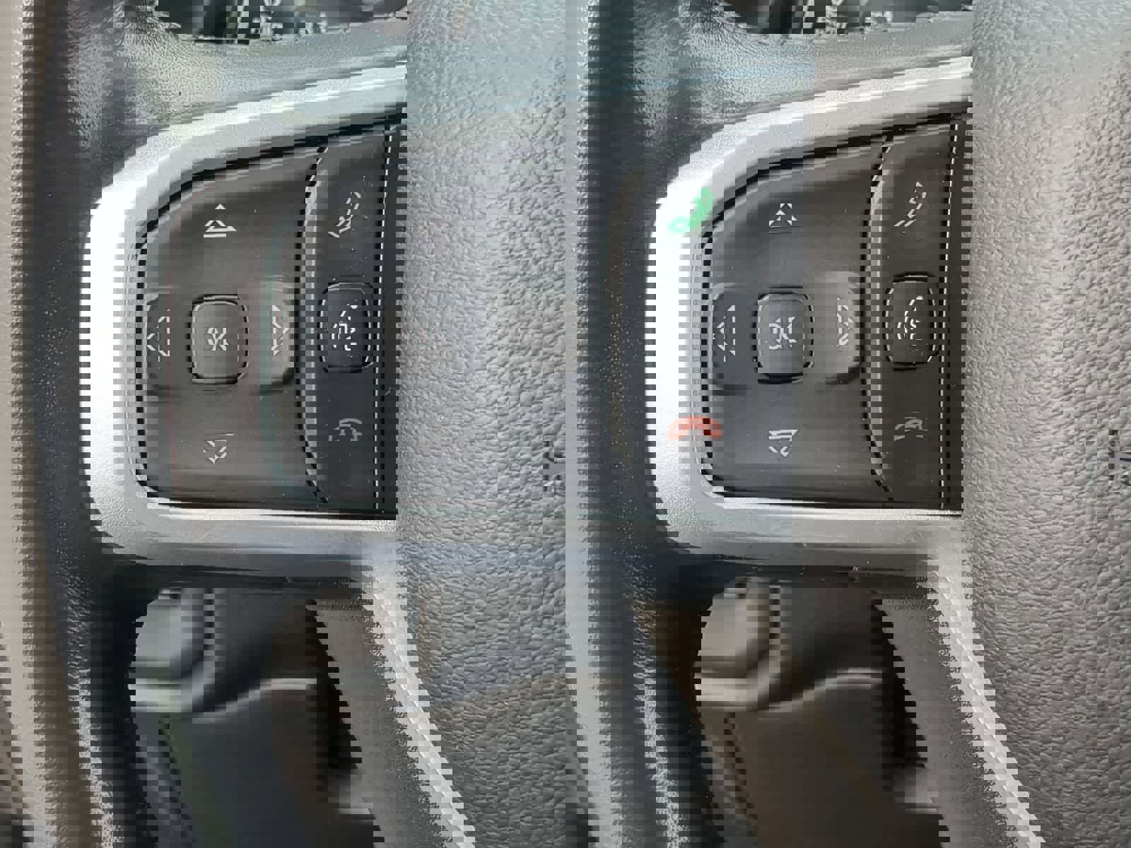 Certified 2022 RAM 1500 Big Horn image 23