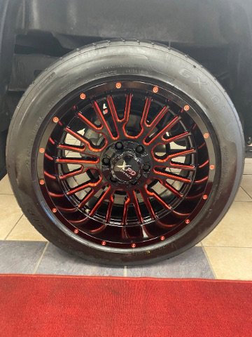 Used 2024 Toyota Tacoma TRD Sport w/ TRD Sport Upgrade Package image 34