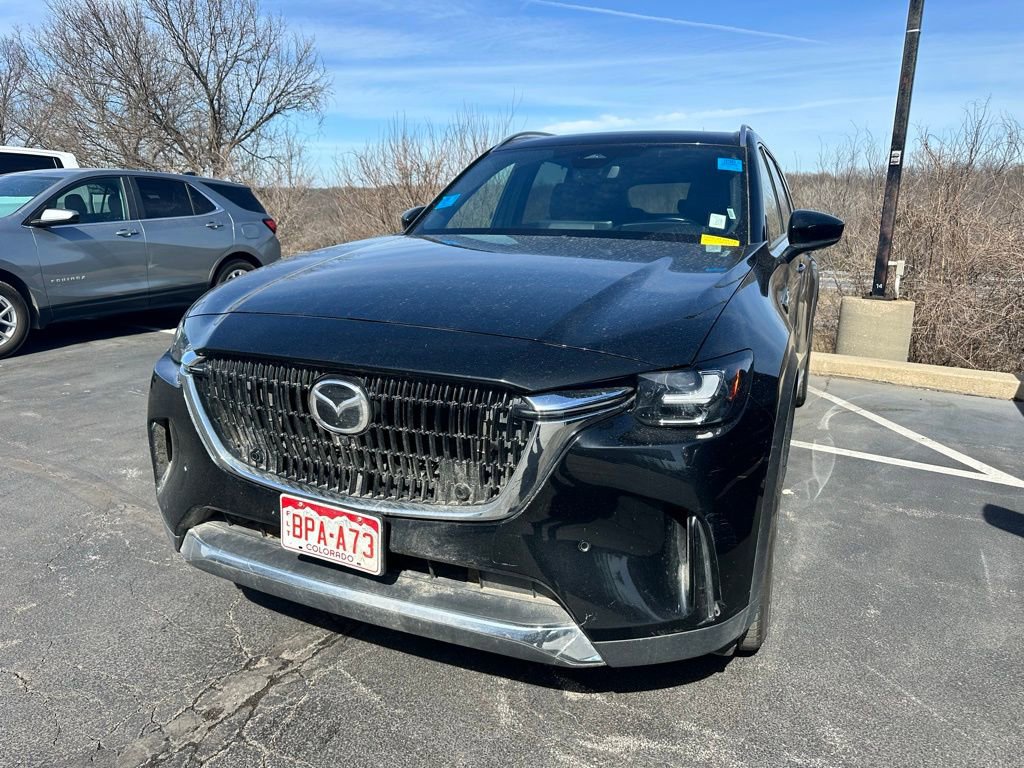 Used 2025 MAZDA CX-90 3.3 Turbo w/ Premium Plus Pkg image 3