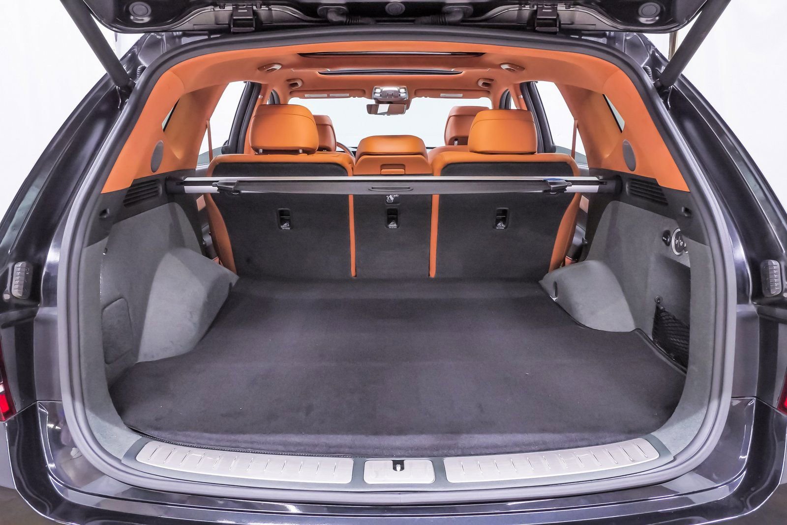 Certified 2025 Genesis GV80 3.5T Prestige image 24