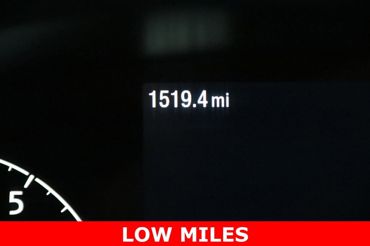 Used 2024 Ford Transit 350 XLT image 15