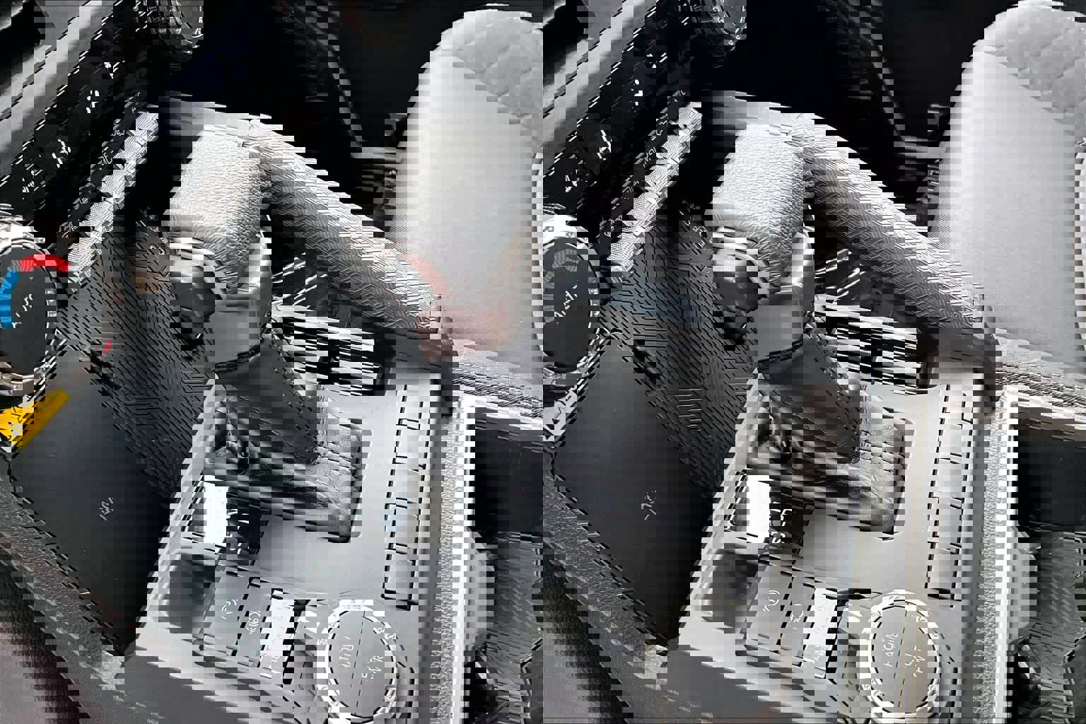 Used 2024 Toyota Tacoma SR5 image 15