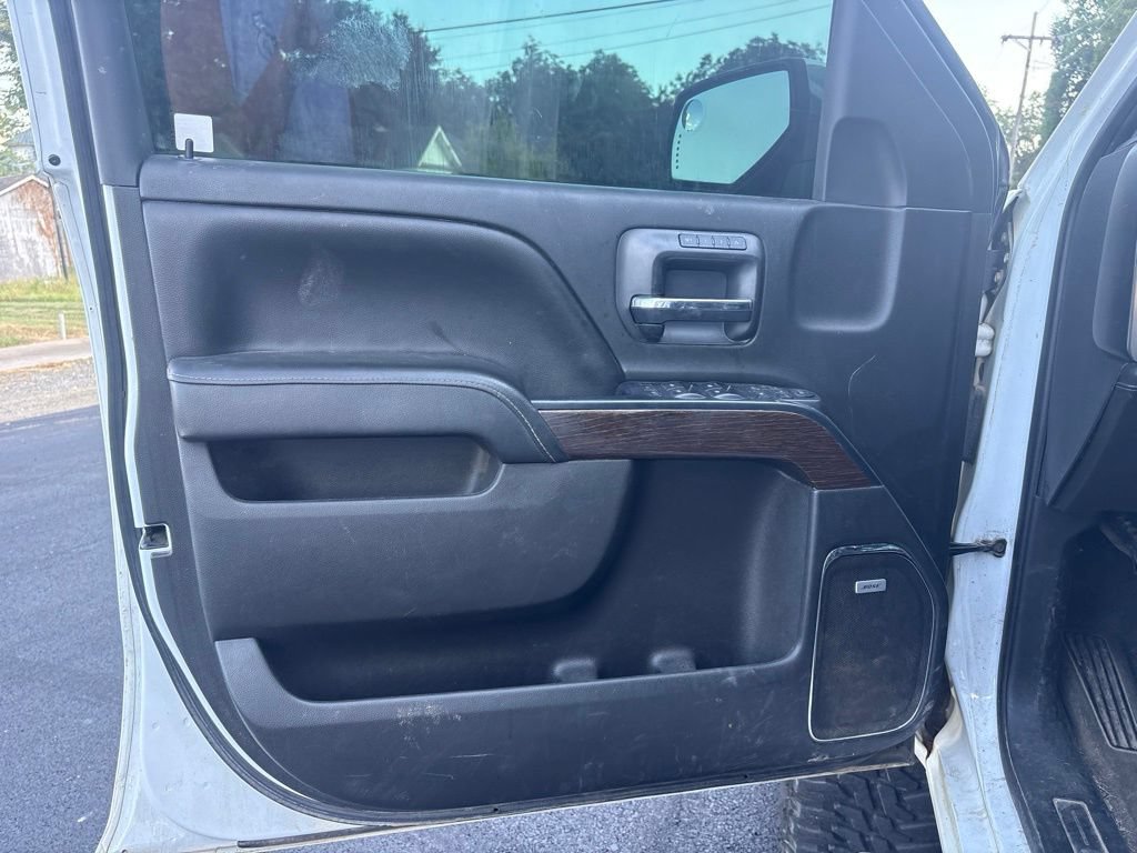 Used 2017 GMC Sierra 1500 Denali AWD/4WD image 9