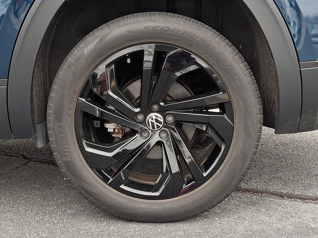 Used 2022 Volkswagen Atlas SE w/ Panoramic Sunroof Package image 8