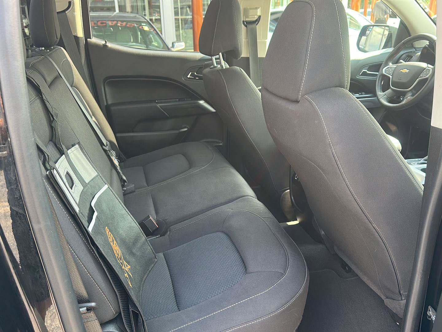 Used 2021 Chevrolet Colorado LT w/ LT Convenience Package AWD/4WD image 12