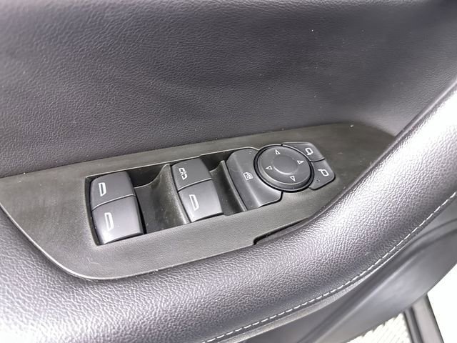 Used 2025 Chevrolet Blazer LT FWD image 24
