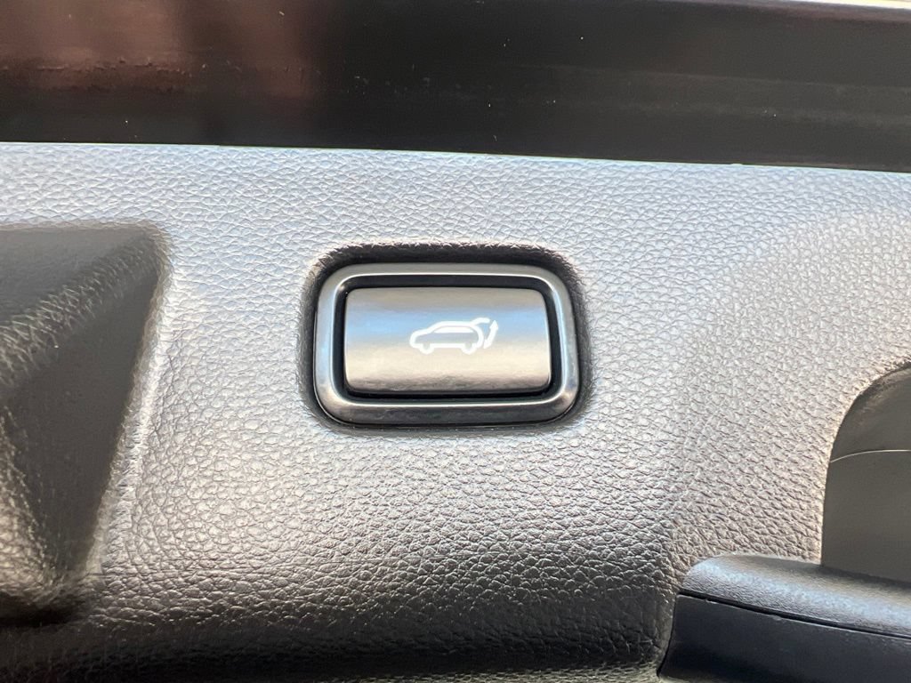 Certified 2025 Kia Seltos EX w/ EX Sunroof Package AWD/4WD image 14