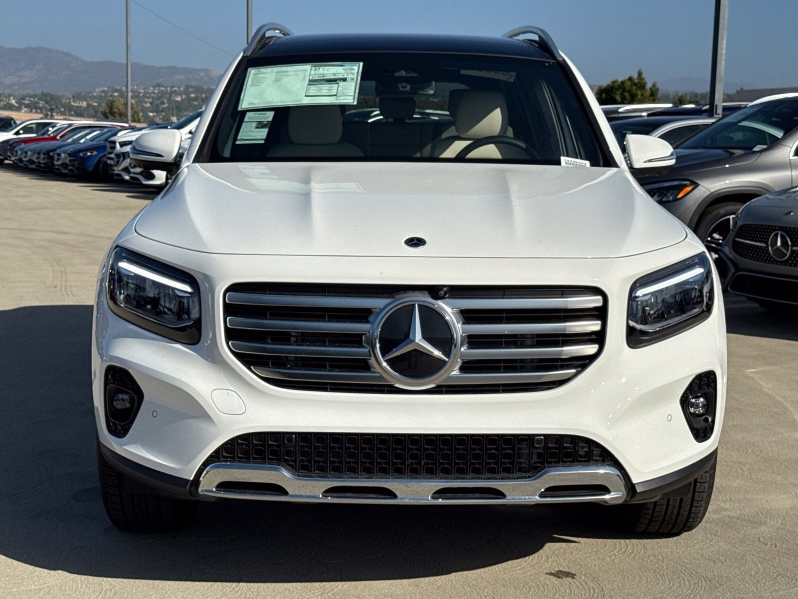 New 2026 Mercedes-Benz GLB 250 4MATIC image 4