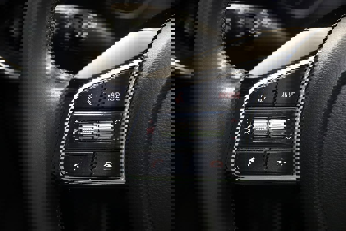 Used 2021 Kia Forte EX image 32