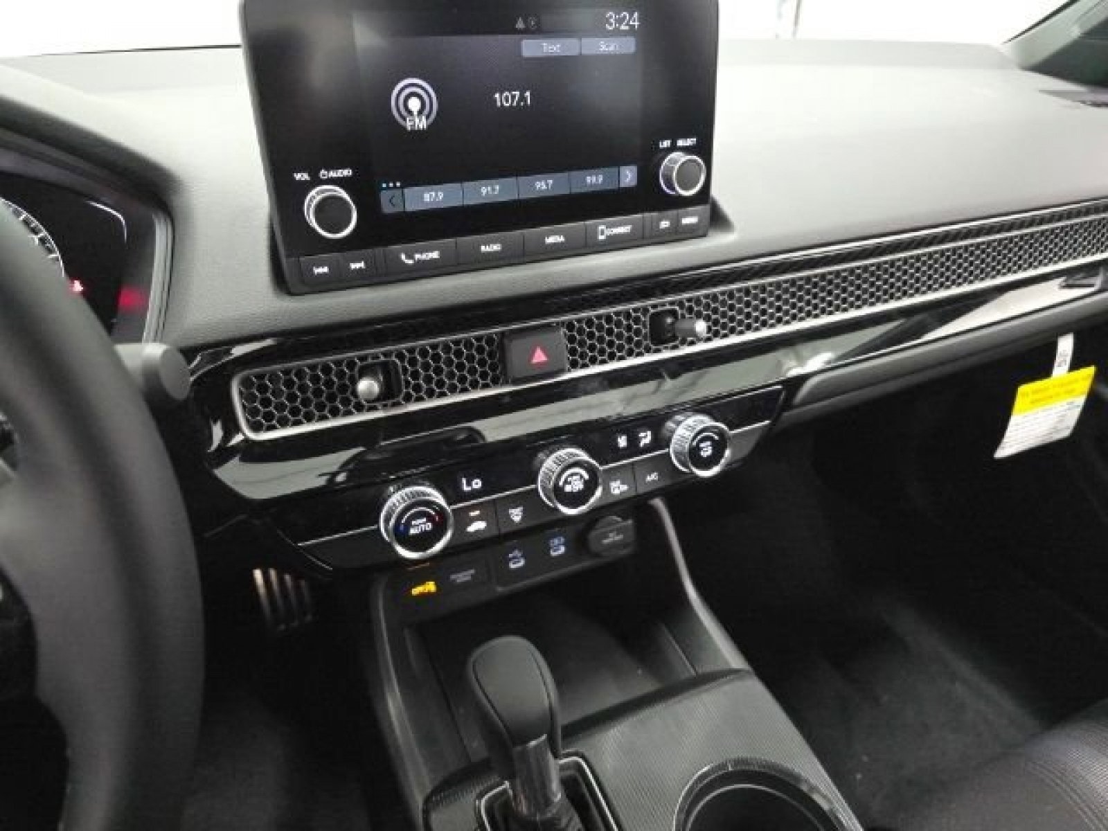 Used 2025 Honda Civic Sport image 29