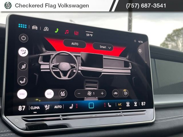 New 2026 Volkswagen Tiguan SE image 40