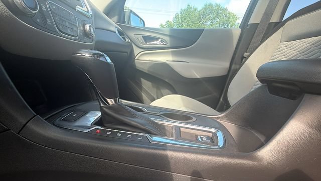 Used 2018 Chevrolet Equinox LT w/ Sun & Infotainment Package AWD/4WD image 28