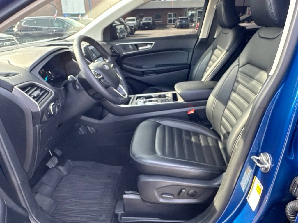 Certified 2024 Ford Edge SEL w/ Convenience Package AWD/4WD image 13