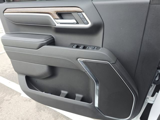 Used 2024 GMC Sierra 1500 Elevation image 24