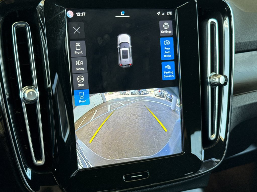 Certified 2023 Volvo XC40 Recharge Plus w/ Protection Package Premier AWD/4WD image 19