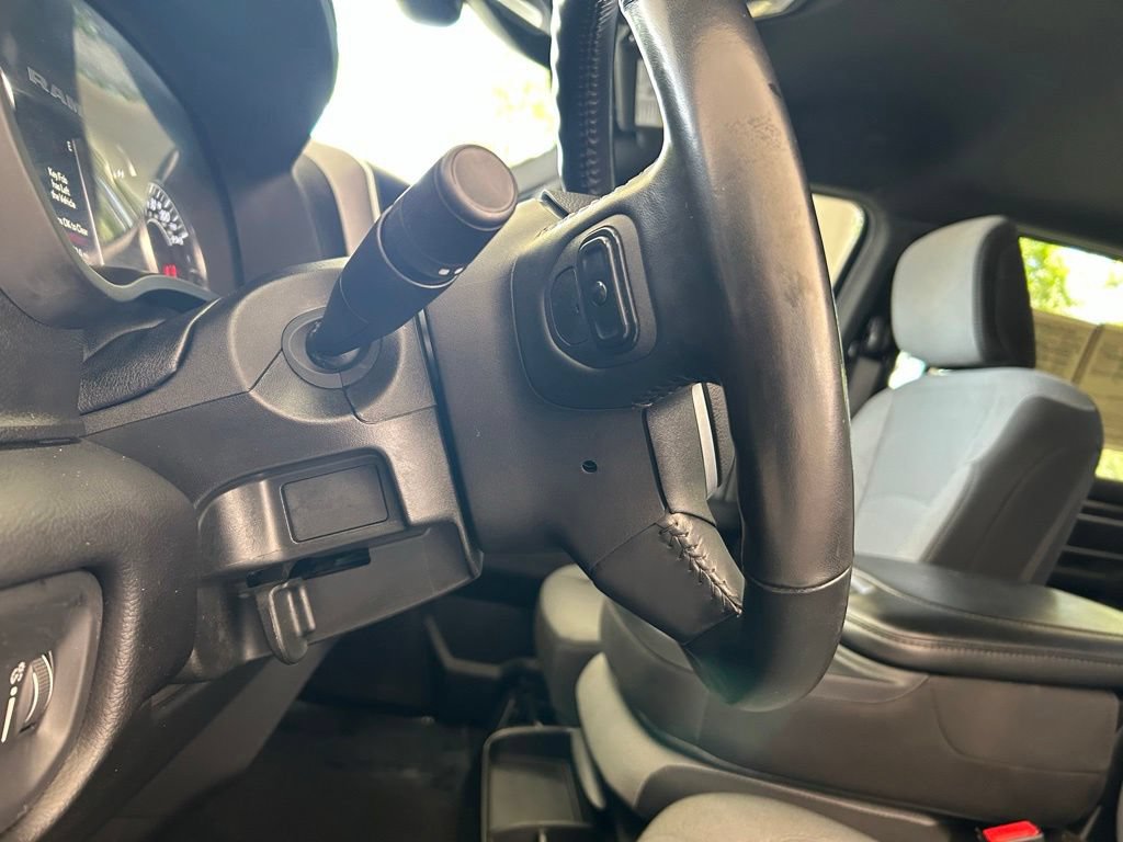Used 2024 RAM 2500 Big Horn AWD/4WD image 41